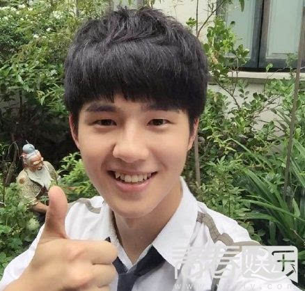 刘昊然中戏第一学霸引争议 刘昊然个人资料