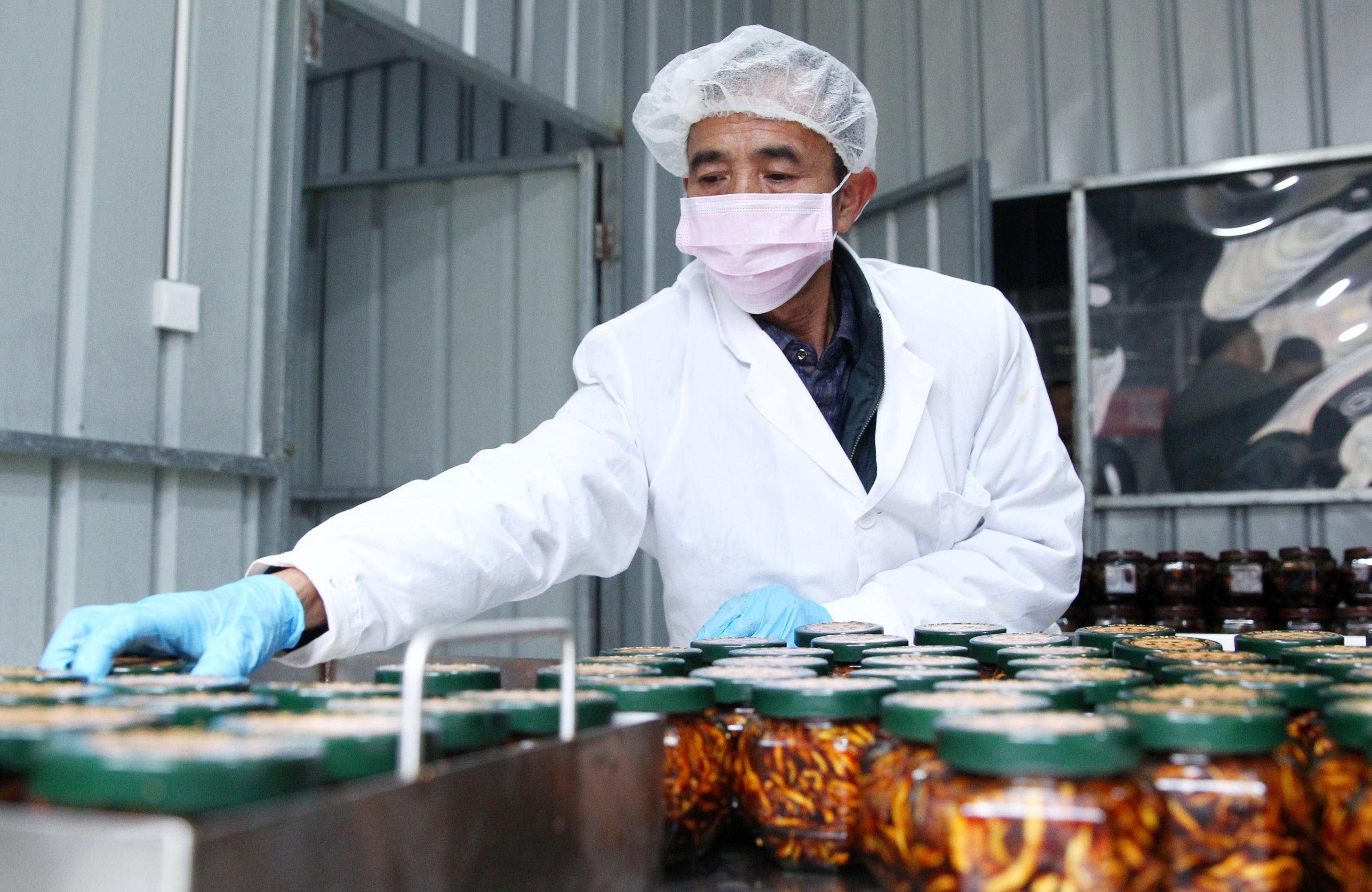 贵州四季硕果农业开发有限责任公司：“辣么脆”助农增收