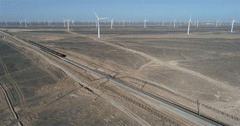 穿越无人区敦煌铁路今日全线通车