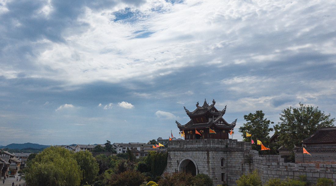 淋漓水墨，给你一个从未见过的贵阳①：青岩古镇