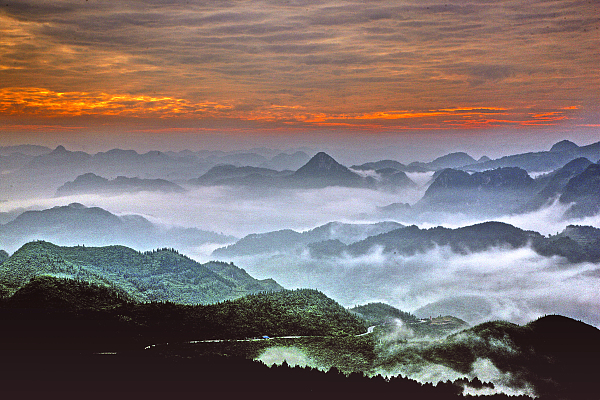 贵阳将积极推动落实144小时过境免签政策