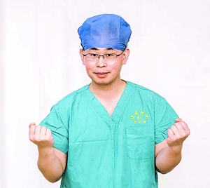 贵州省第六批援鄂医疗队队员代大华：抢救重患 是以命搏命的过程