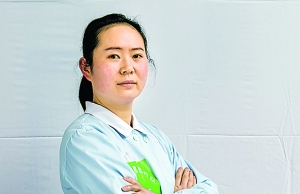 贵州省第一批援鄂医疗队队员卢芳：你用生命相托 我必全力以赴