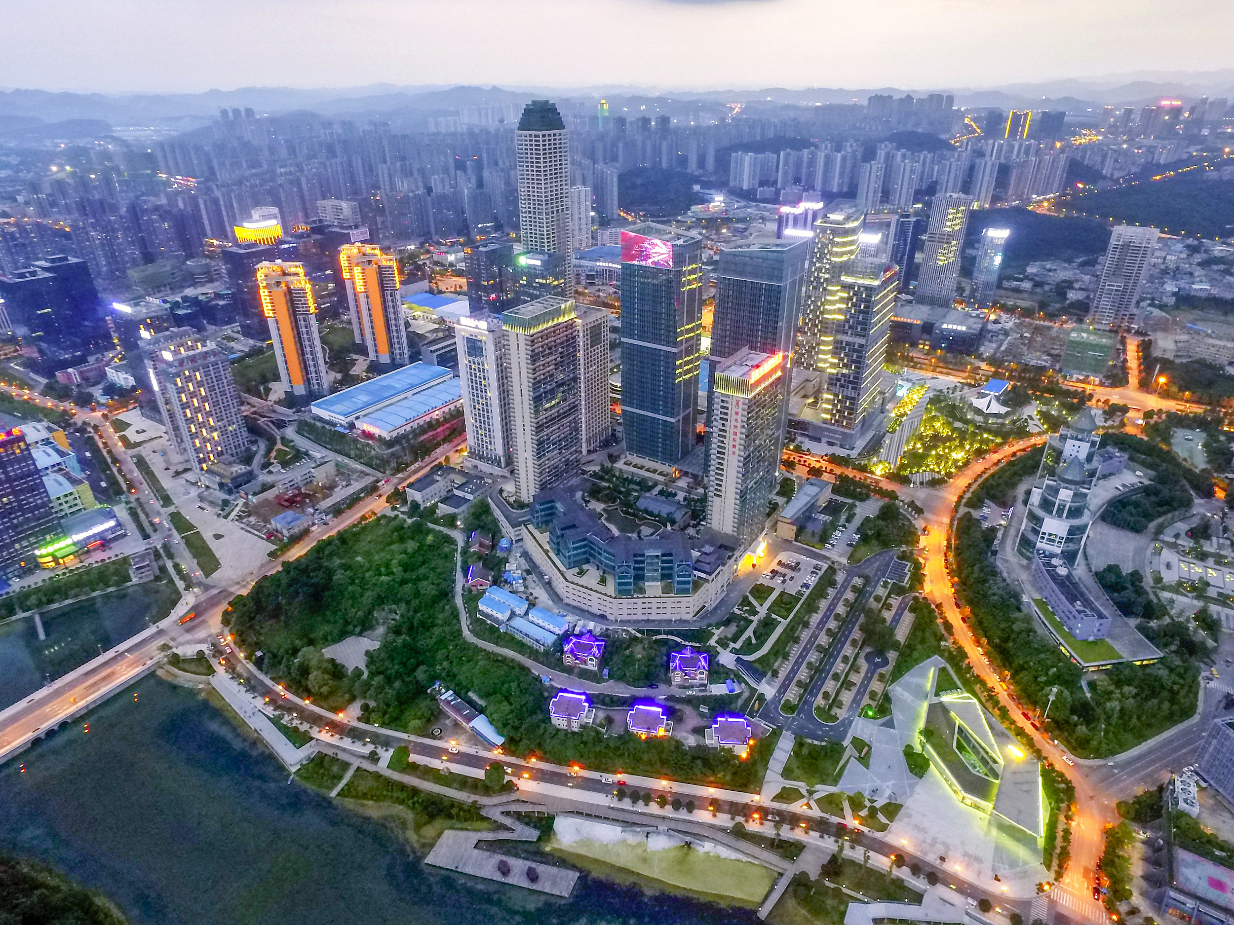 即日起实施！贵阳高新区出台全省首个人才小镇人才住房政策