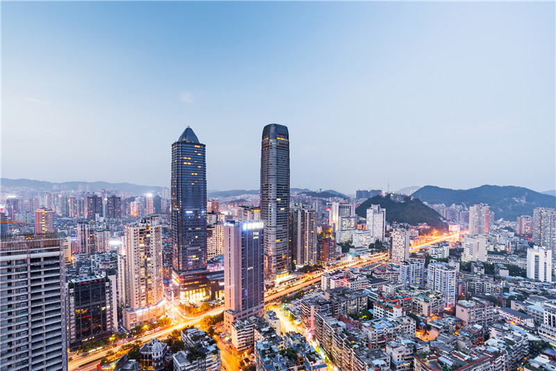 新蓝图引领新未来 新征程应有新作为——党的十九届五中全会在贵阳、贵安干部群众中引起热烈反响