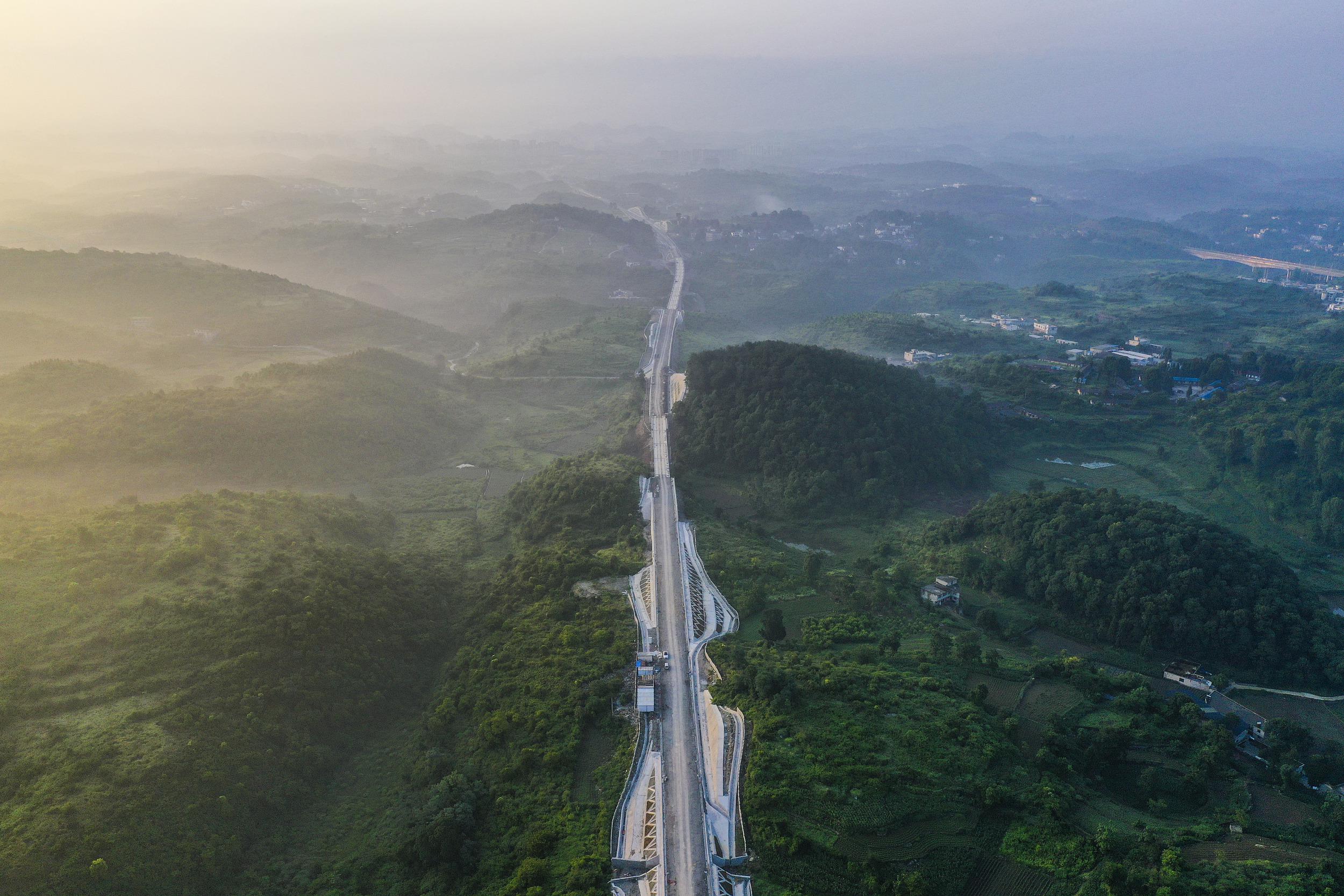 奋力开创贵州高质量发展新局面