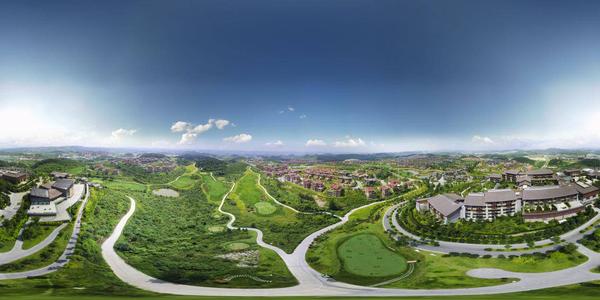 【“强省会”贵阳贵安在行动】访双龙航空港经济区管委会主任常文松：加快建设港产城融合发展的空港新城