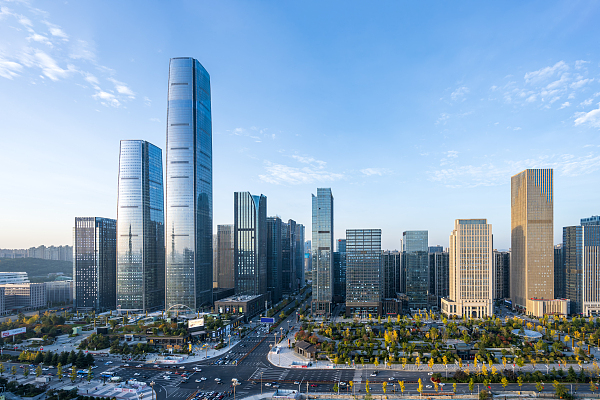 市委常委会和贵安新区党工委召开会议　扎实推进新一轮全国文明城市创建 让人民群众有更多的获得感幸福感安全感　赵德明主持并讲话 陈晏讲话