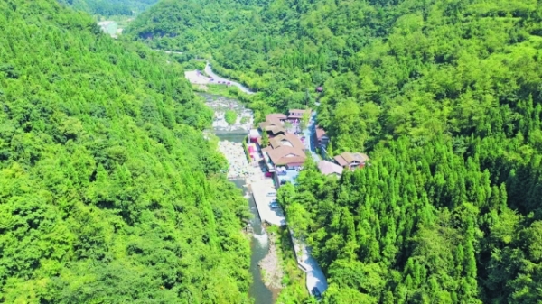 书写绿色发展文章 绘就乡村振兴画卷 ——修文县加强生态文明建设见闻