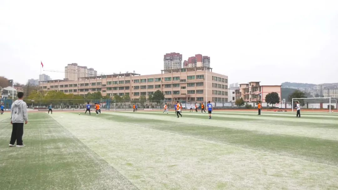 聚力“一圈两场三改”丨开阳县70所学校体育场馆年底前将实现对外开放