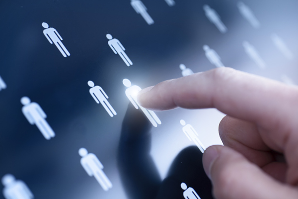 经开区开展“人才日”1+10系列活动