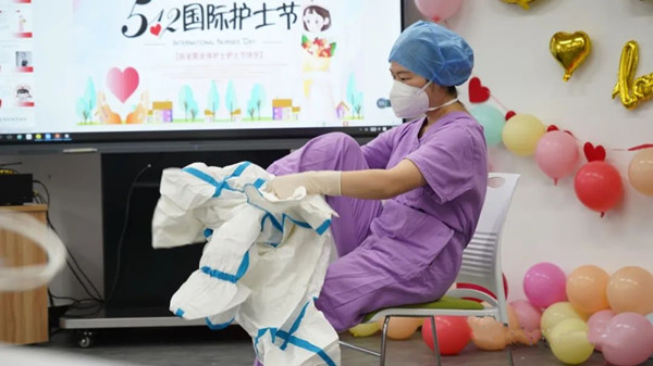 云岩区黔灵医院举办“国际护士节”庆祝活动