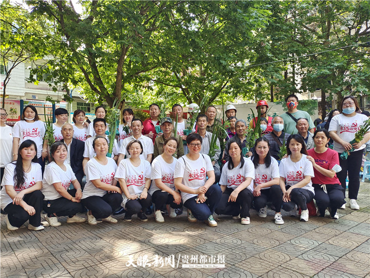 仙人洞社区：粽叶飘香过端午 幸福和谐邻里情