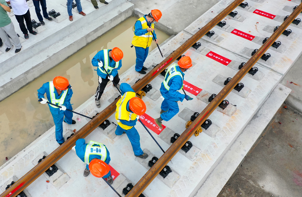 【二十大时光】贵州：干出新成绩 跑出加速度！