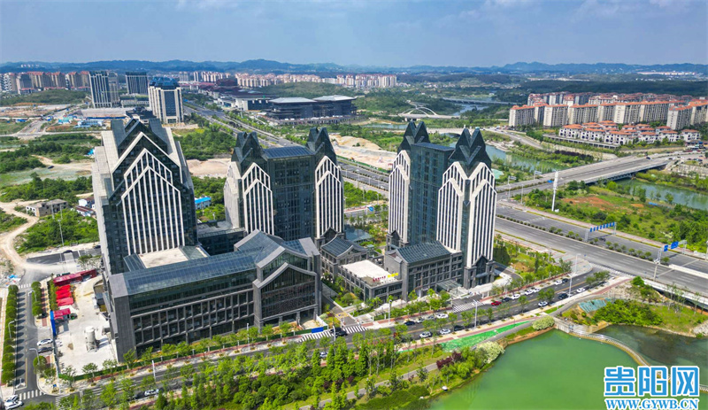 大抓招商 大抓项目 大抓产业——贵安新区高质量发展动能澎湃