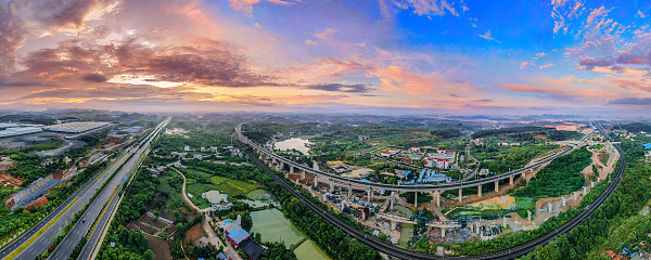 战鼓催征号角急 奋发拼搏争朝夕！贵安新区高质量发展大会在新区广大干部群众中引发热烈反响