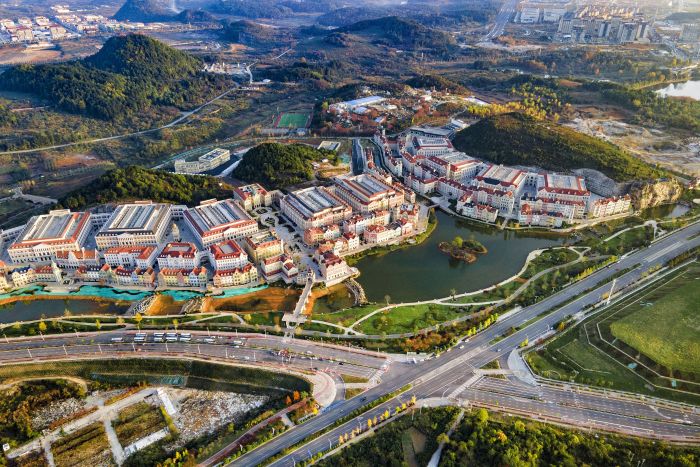 紧扣四大定位 做强四大功能！三论贯彻落实贵安新区高质量发展大会精神