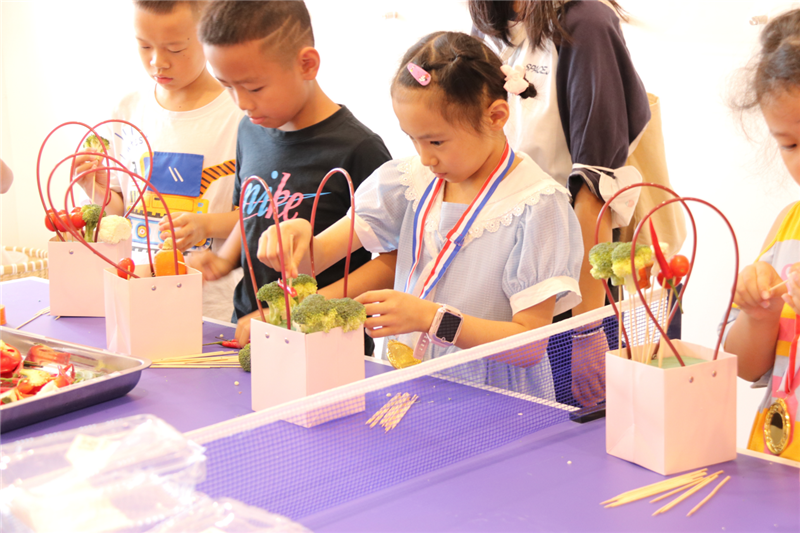 贵阳市少儿图书馆开展“阅读悦成长·文化进社区”系列活动