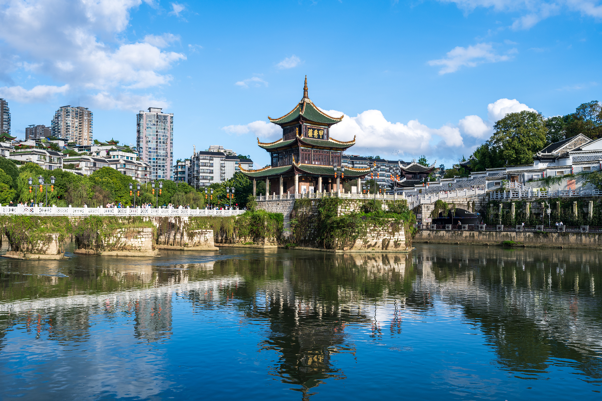 贵阳交警发布2023年中秋节、国庆节贵阳市交通态势分析预测及出行提示