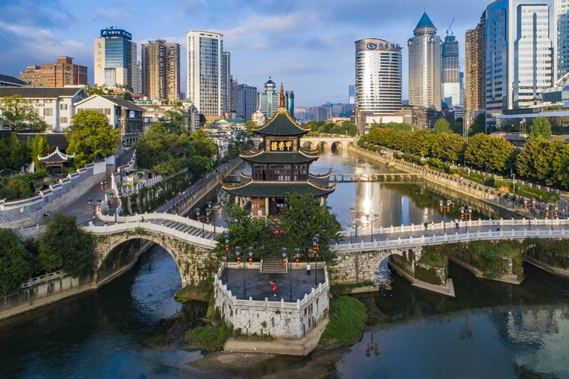 聂雪松赴开阳县开展主题教育专题调研和“四下基层”工作