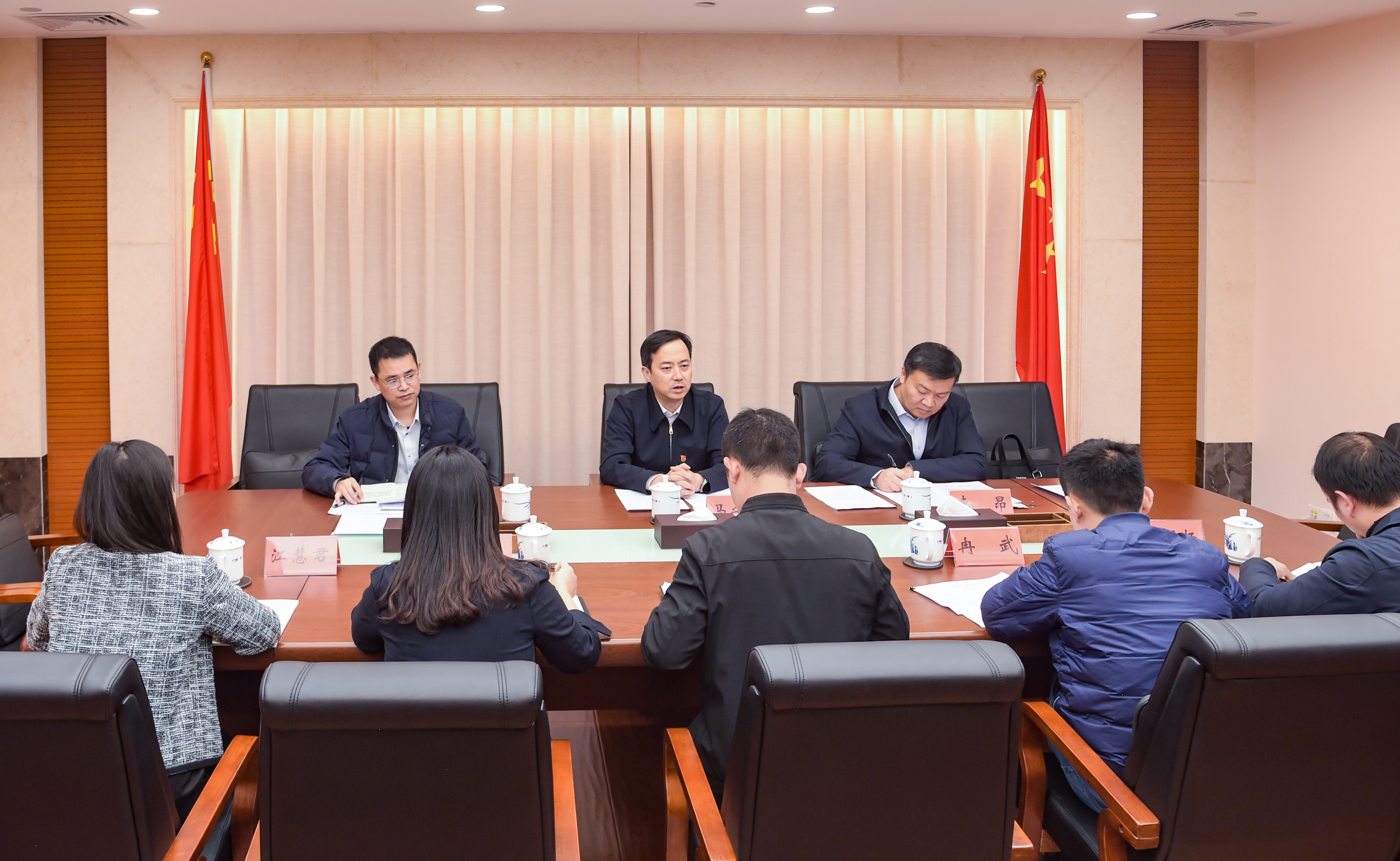 马宁宇参加市政府办公厅第一党支部主题党日活动