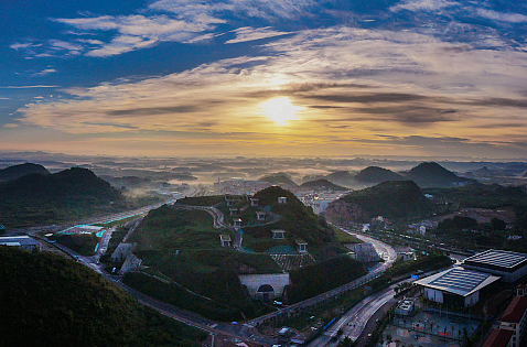 【学思想 强党性 重实践 建新功】贵安开展“理论宣传二人讲”活动