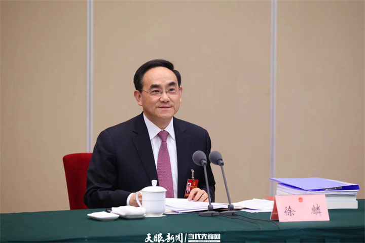 徐麟参加贵阳代表团审议