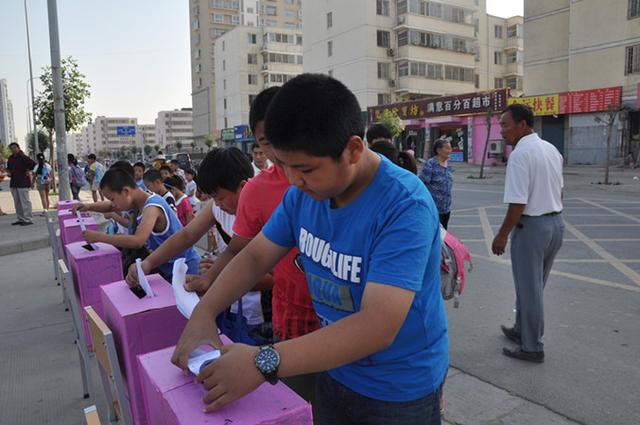 北京东城区:中小学师德考核不合格者一票否决