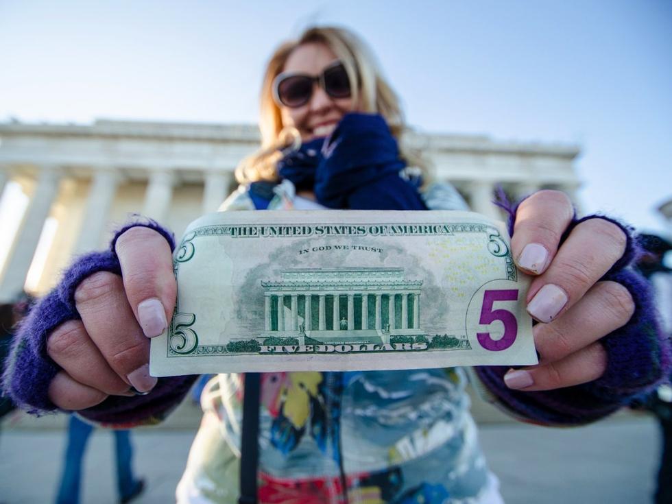 十四五期间人均gdp美元_十四五规划图片