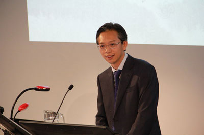 驻新西兰大使王鲁彤就中国未来发展方向及其对