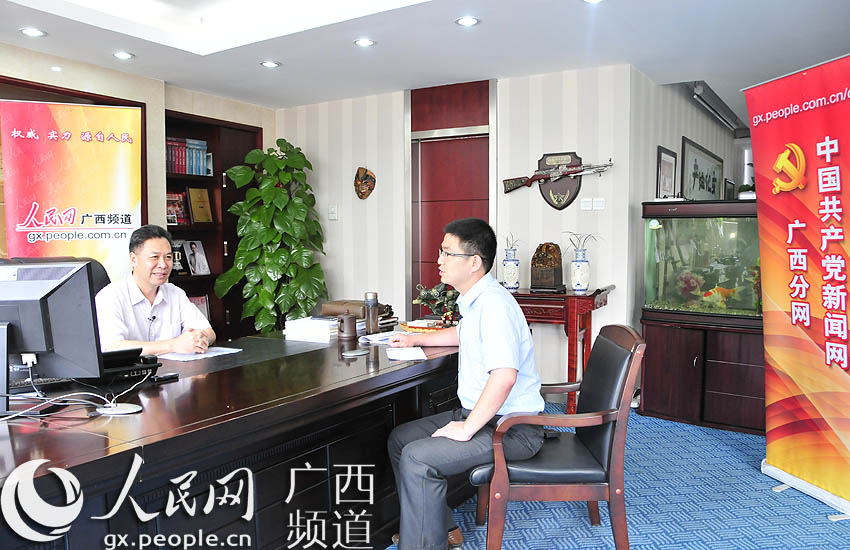 广西保利置业集团董事长吴光明接受人民网专访