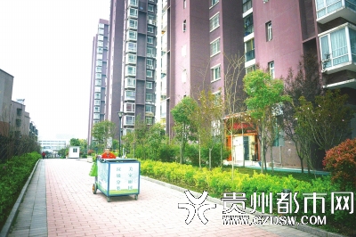 生活垃圾_人均每天生活垃圾产量(2)