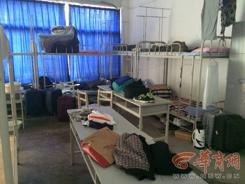 陕西国际商贸新生住20人一间宿舍 报名时为8人