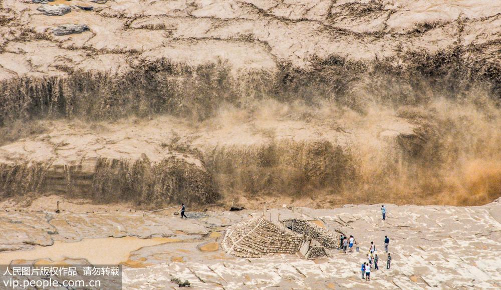 黄河壶口迎洪峰 景区采取暂时关闭【5】