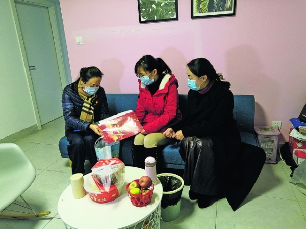 就地过年 甜蜜不减