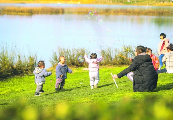 贵安春节假期旅游市场平稳有序