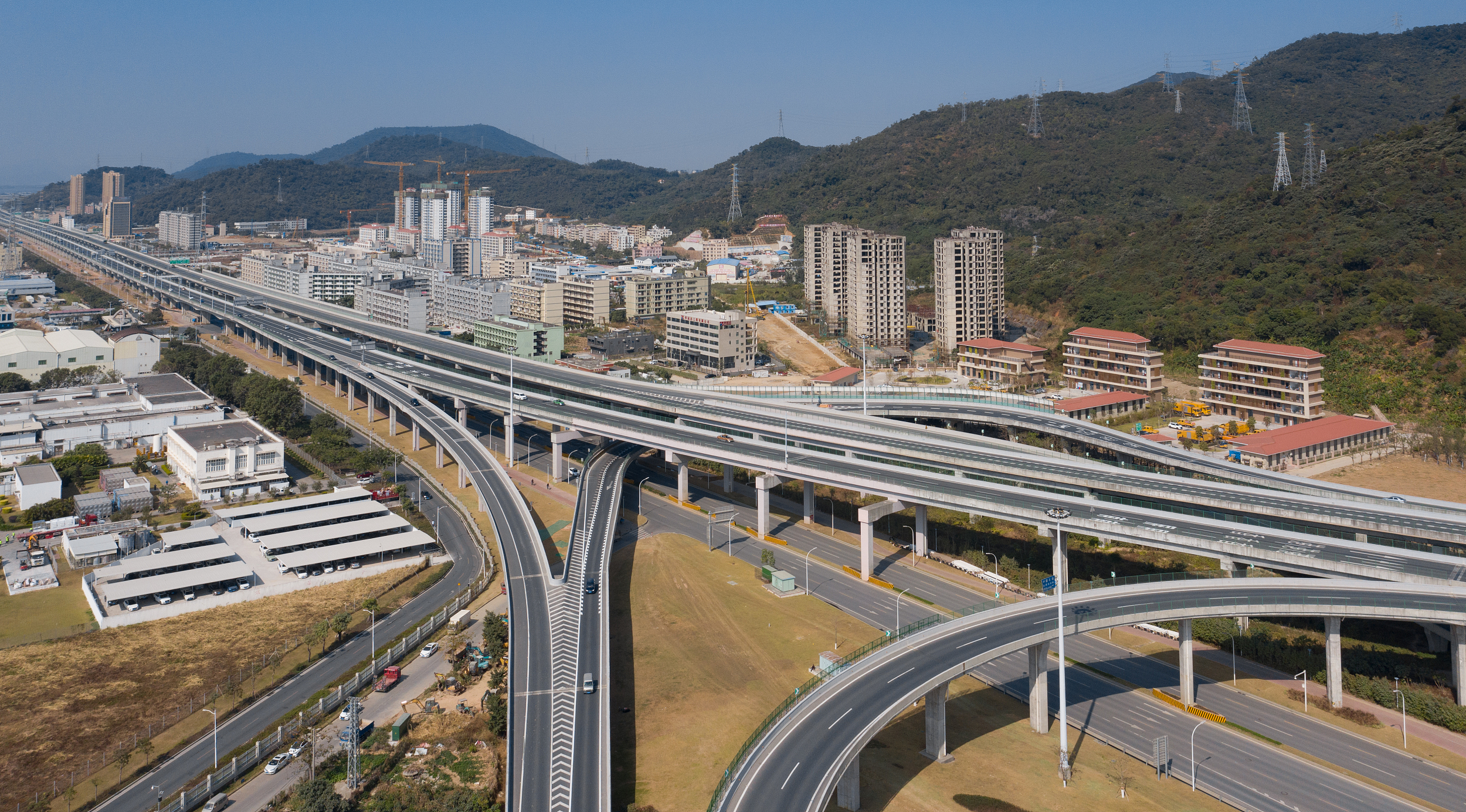 市域铁路西南环线今年年底有望开通运营