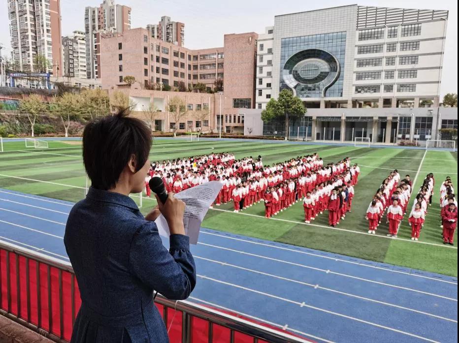 贵阳市第三实验中学举行2021年应急疏散演练