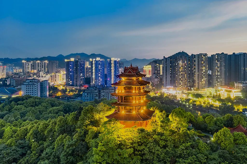 (遵义市委宣传部供图)遵义一座英雄的城市一方见证转折的热土正在用