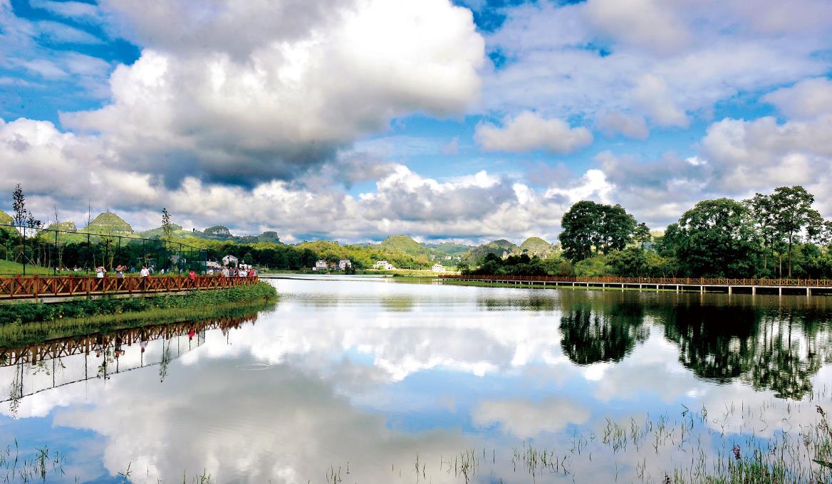 避暑度假到贵州仰首细数满天星一起到三岔河露营吧