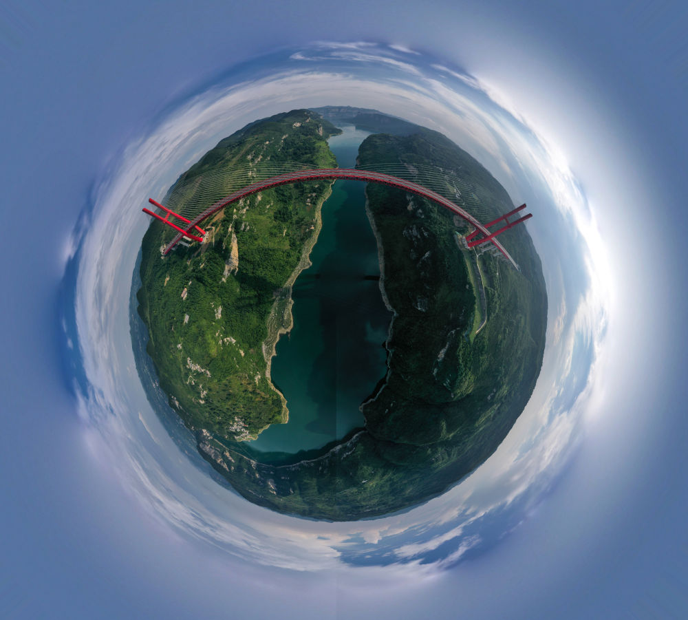 天空之眼瞰贵州桥梁