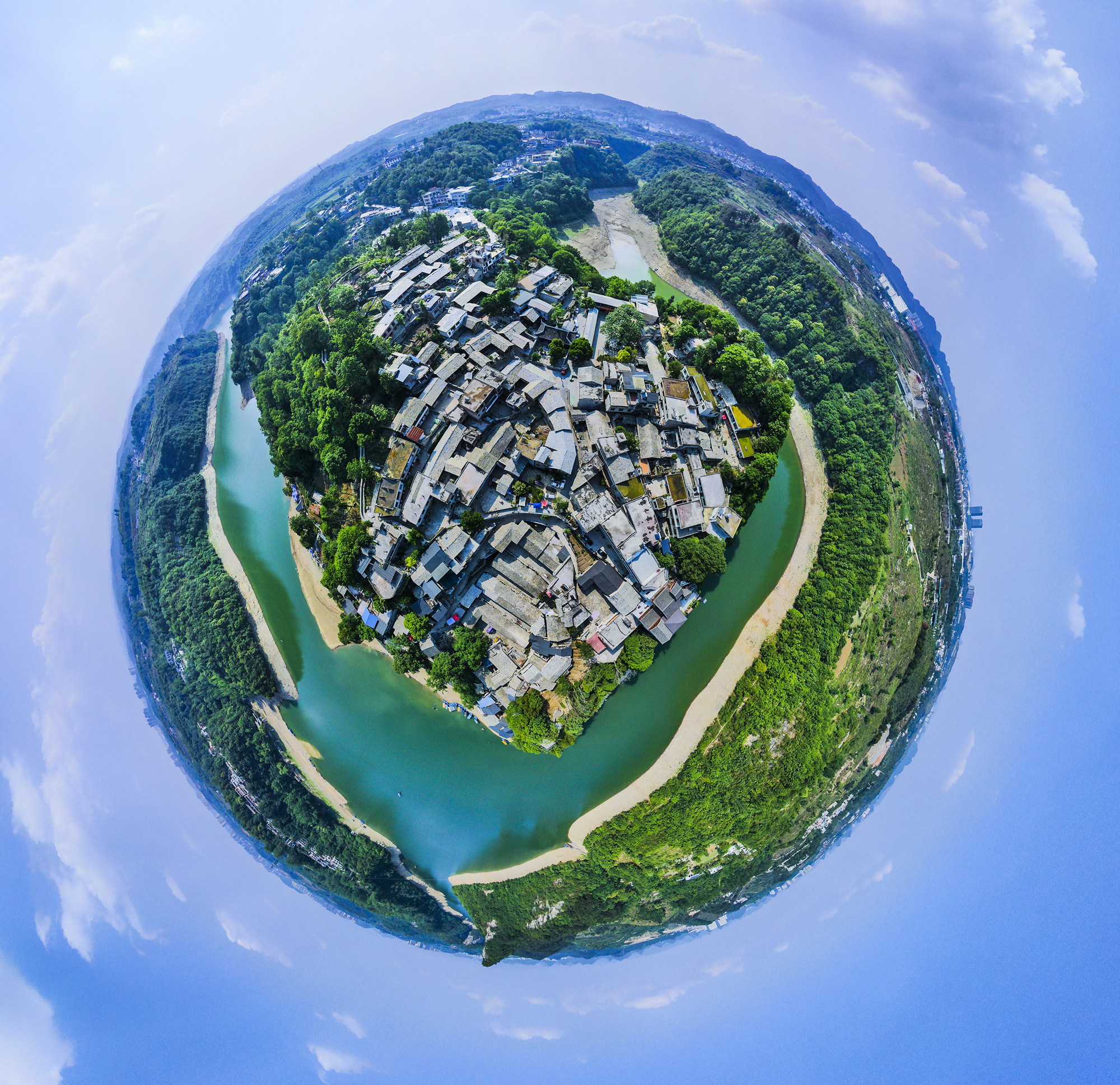 花溪区部署全国文明城市巩固提升专项工作