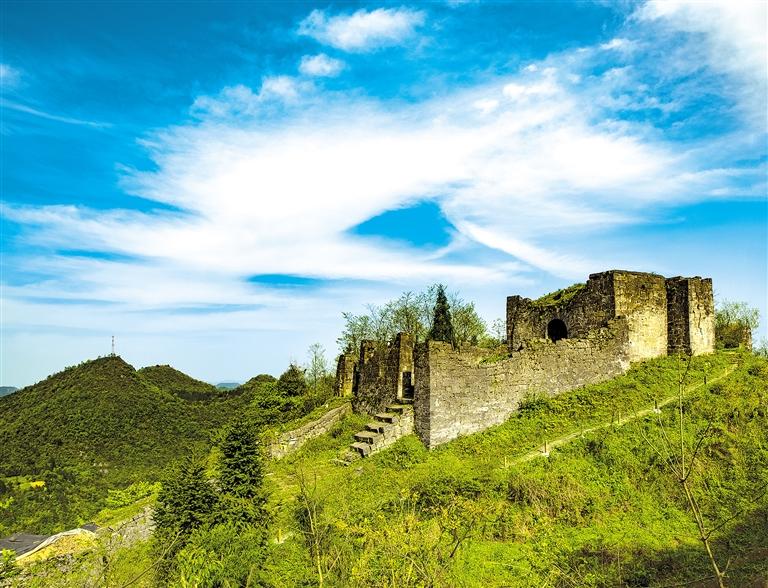 在遵义海龙屯感受沧桑历史