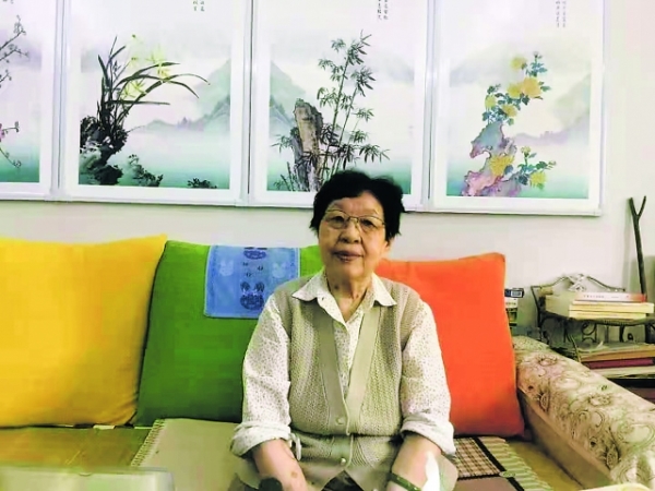 农行贵阳分行退休老党员王家慧入党那一天我激动得浑身发抖