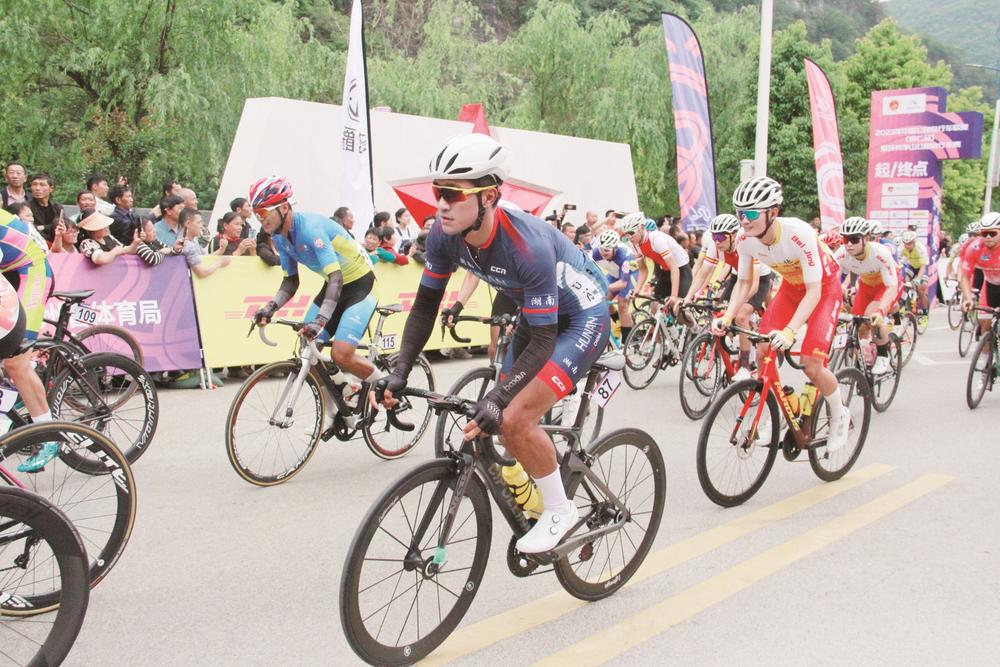 2023年中国公路自行车联赛铜仁站暨环梵净山公路自行车赛个人赛剪影