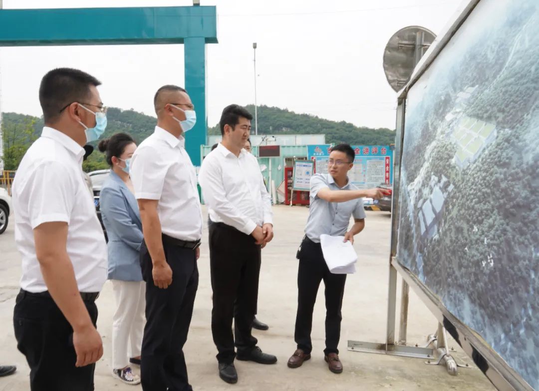 俞洋调研花溪生态特色食品产业发展情况