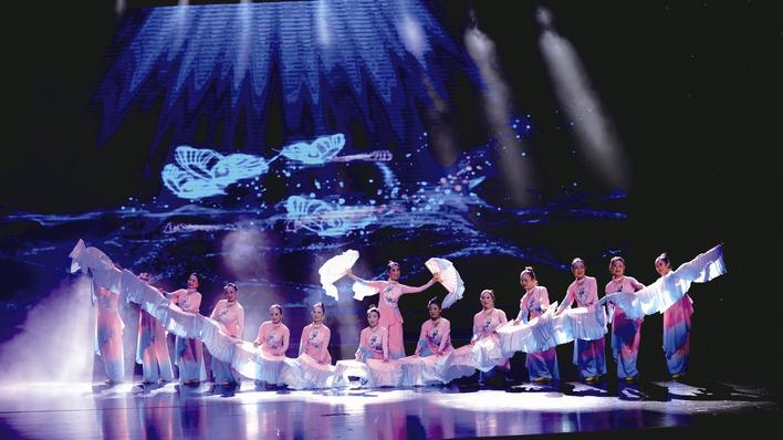 踏歌起舞感党恩 百姓舞台展风采  六盘水市“一队一精品”优秀节目精彩上演