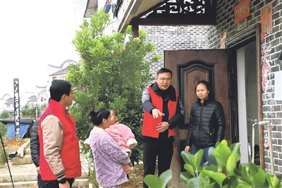 雪花湖社区“枫”景正美