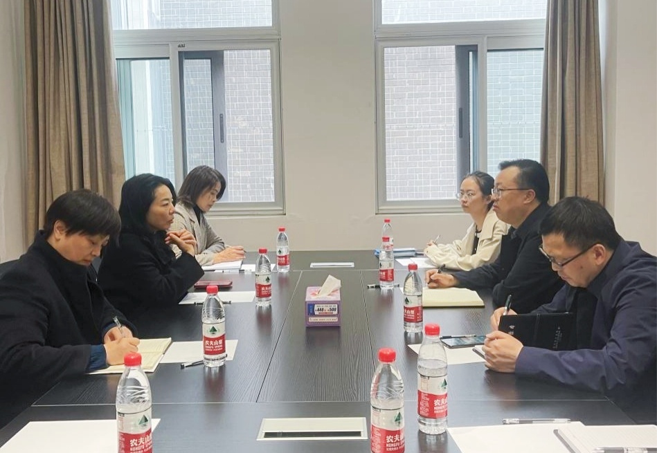 【税收宣传月】云岩税务：个税宣传进校园 精准辅导享税惠