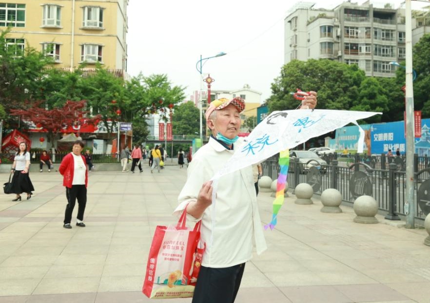 【税收宣传月】清镇税务：风筝寄心意 税宣正当时